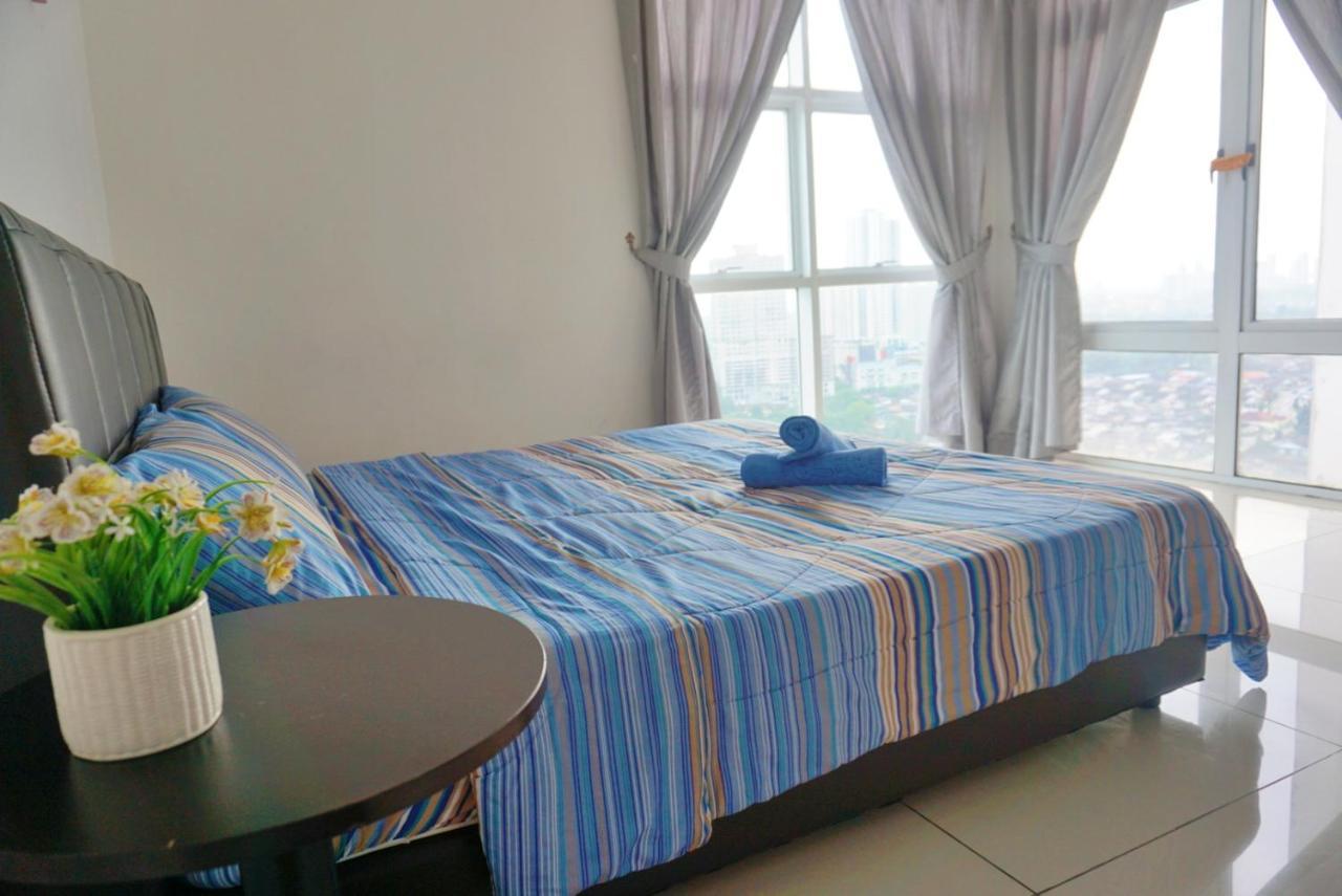 Apartament Ksl City Mall D'Esplanade By Summer Johor Bahru Zewnętrze zdjęcie